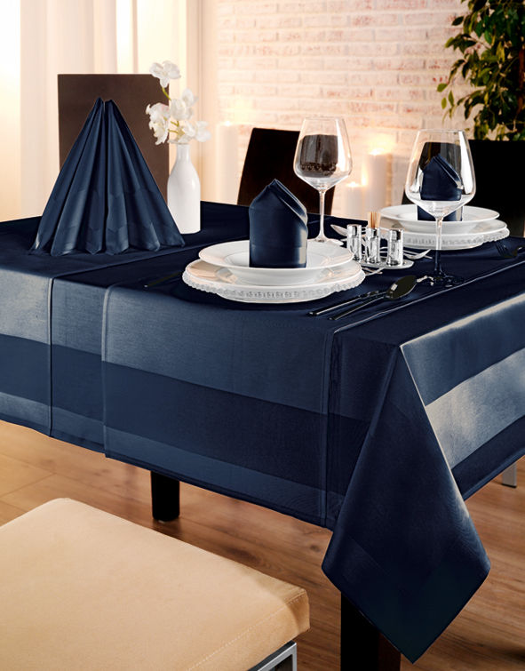 Dunkelblau 06_Diamant_Color_dunkelblau_591x755.jpg